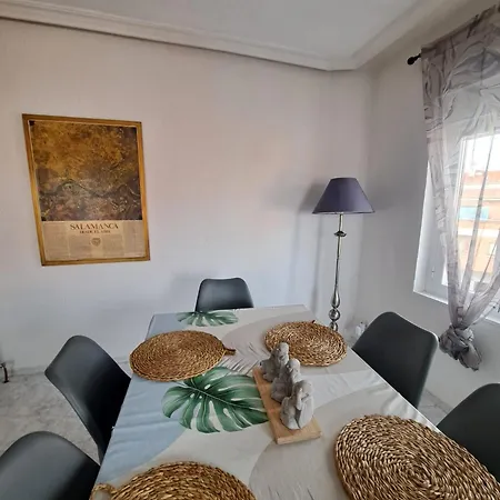 3 Habitaciones. Apartment